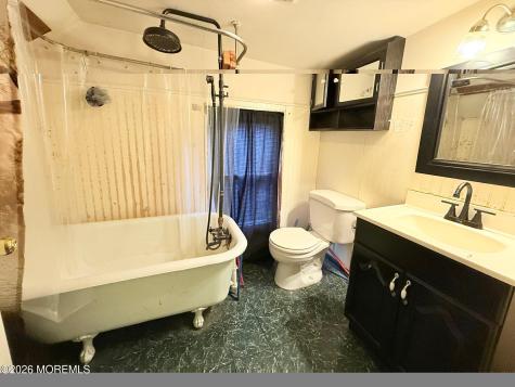 17 Maple Avenue New Egypt NJ 08533