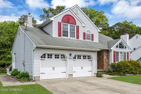 14 Jennifer Drive Howell NJ 07731