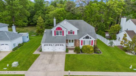 14 Jennifer Drive Howell NJ 07731