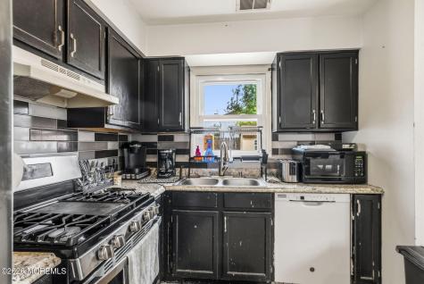 168 Milton Avenue Cliffwood NJ 07721