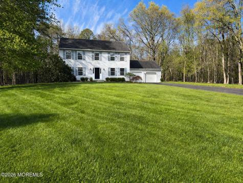 14 Aspen Court Jackson NJ 08527