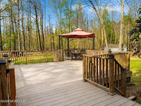 14 Aspen Court Jackson NJ 08527