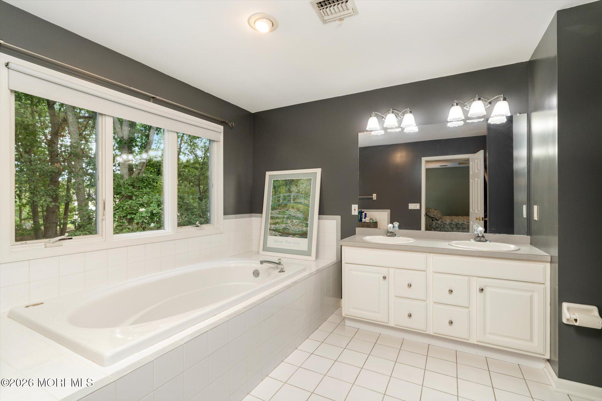 124 Bobbi's Terrace Plumsted NJ 08533