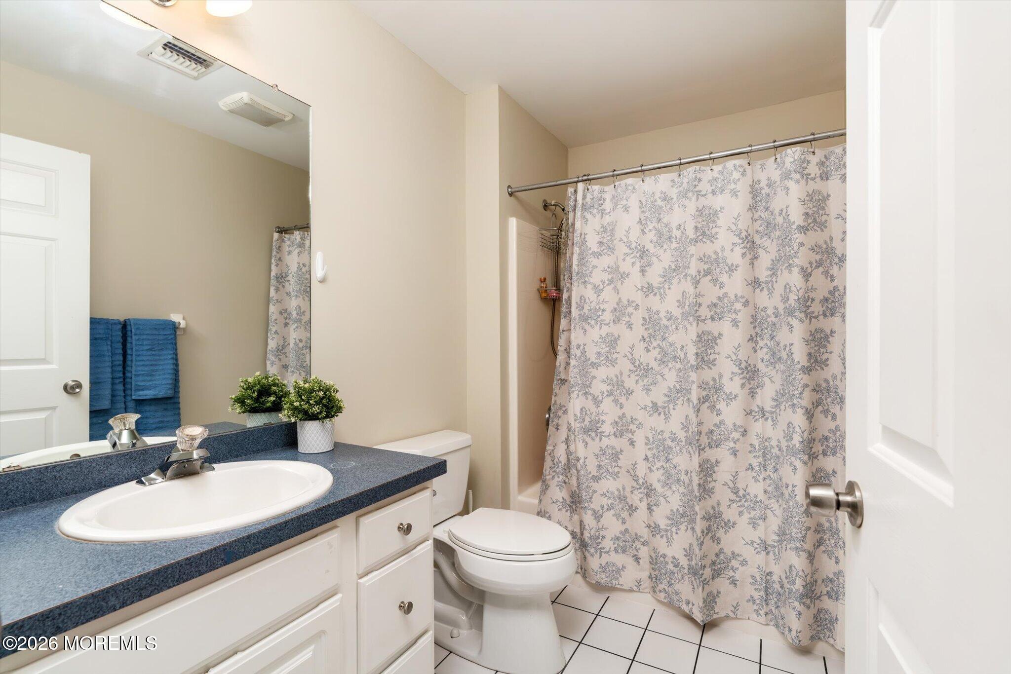 124 Bobbi's Terrace Plumsted NJ 08533