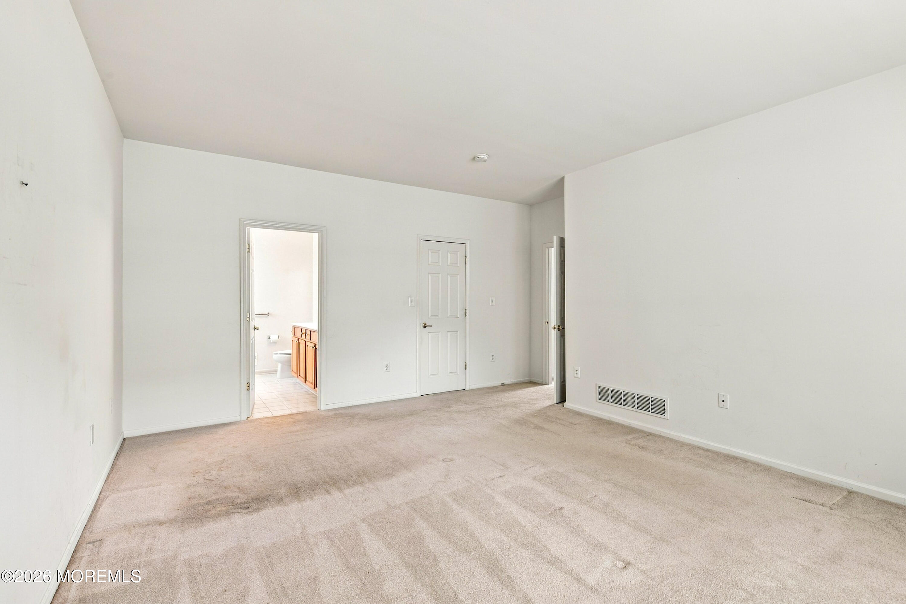 68 Stamford Drive Jackson NJ 08527