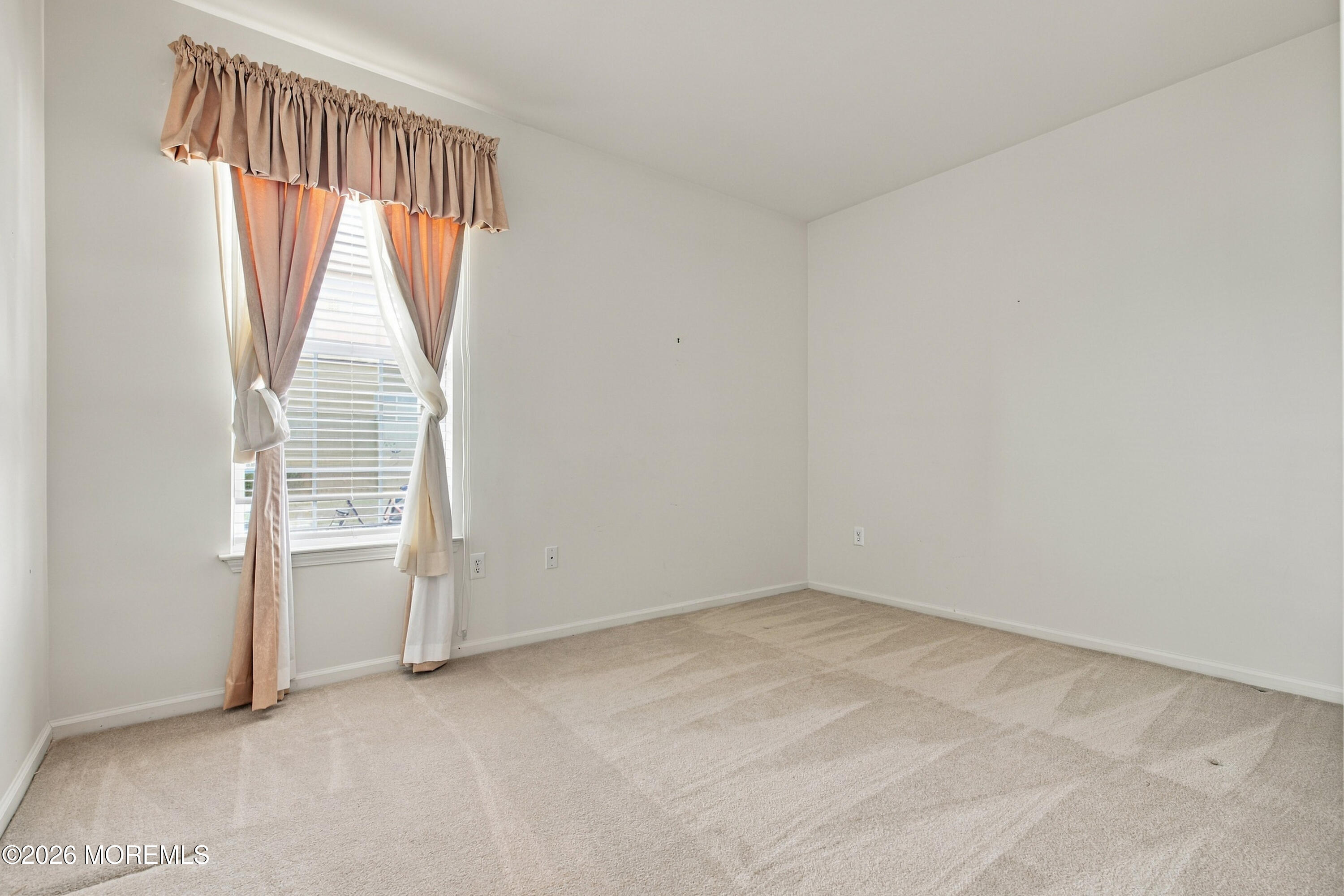 68 Stamford Drive Jackson NJ 08527
