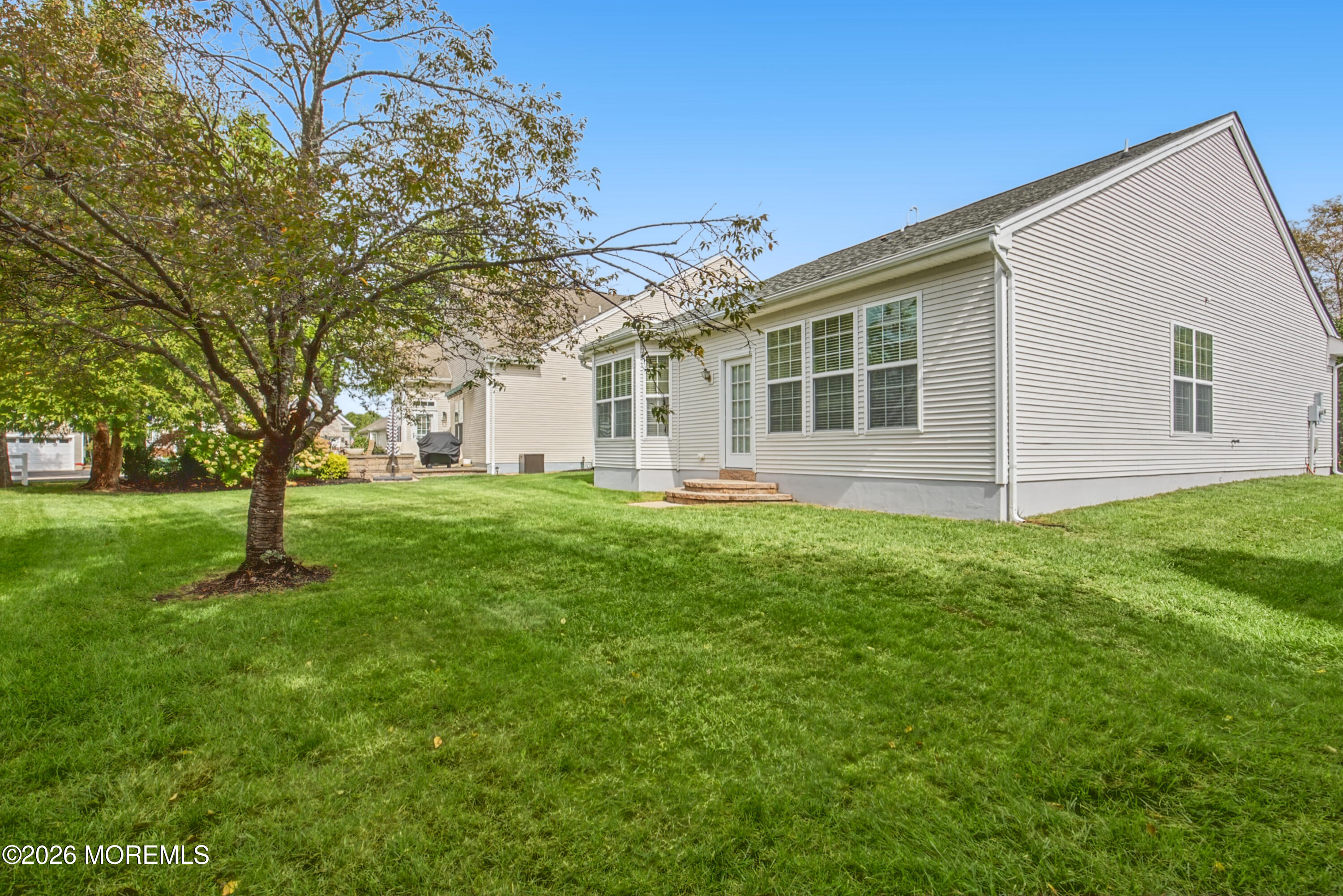 68 Stamford Drive Jackson NJ 08527