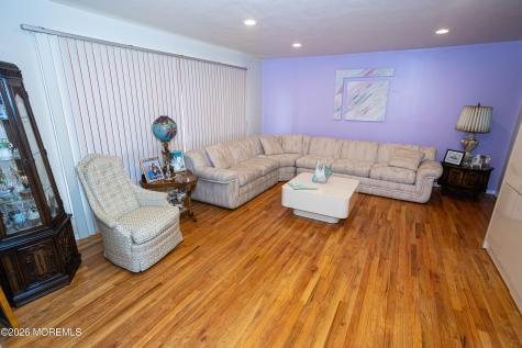 2 Wisz Place Sayreville NJ 08872