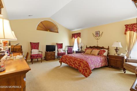 42 Meadows Lane Whiting NJ 08759