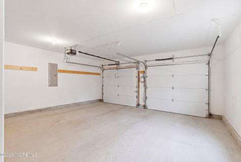 42 Meadows Lane Whiting NJ 08759