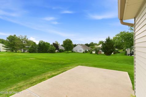 42 Meadows Lane Whiting NJ 08759