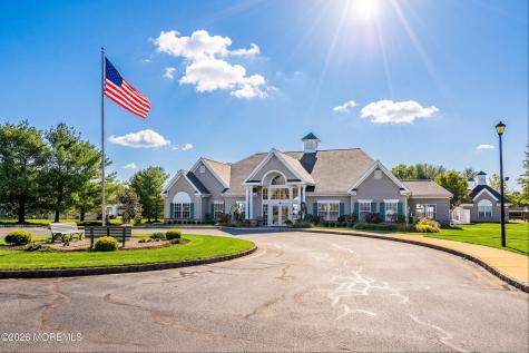 42 Meadows Lane Whiting NJ 08759