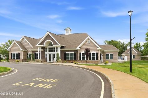 42 Meadows Lane Whiting NJ 08759