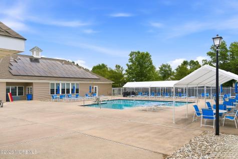 42 Meadows Lane Whiting NJ 08759