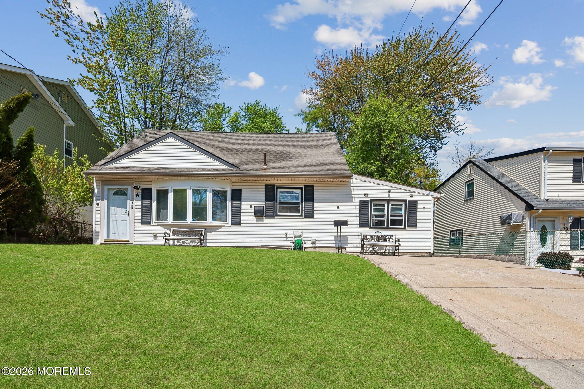41 Pinetree Drive Parlin NJ 08859