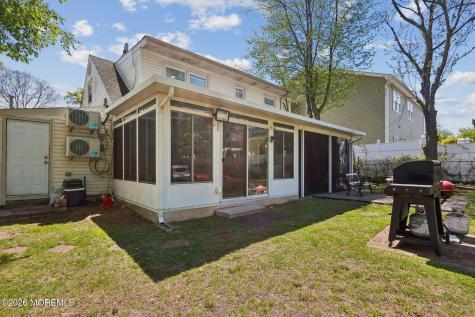 41 Pinetree Drive Parlin NJ 08859