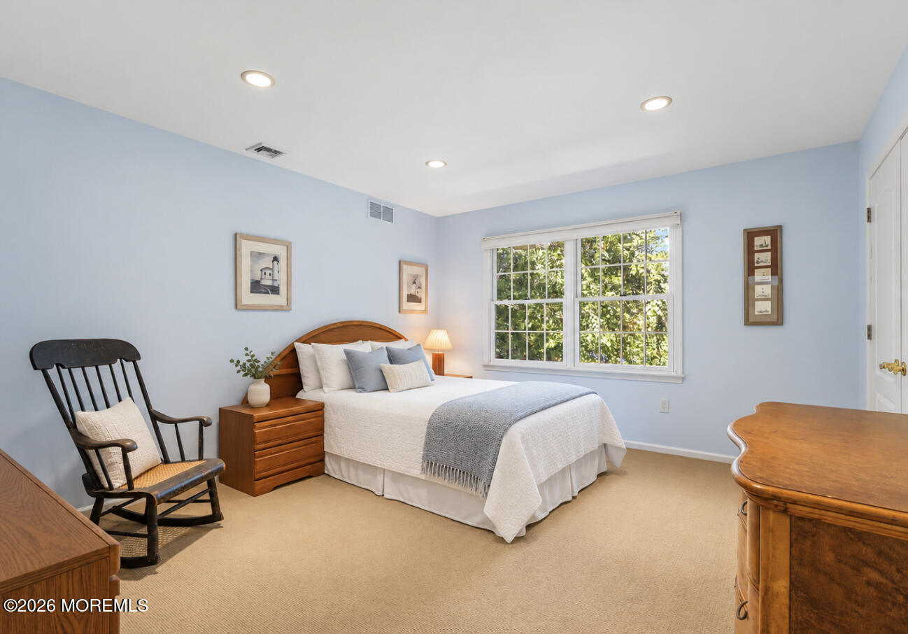 5 Yorke Lane Ocean Twp NJ 07712