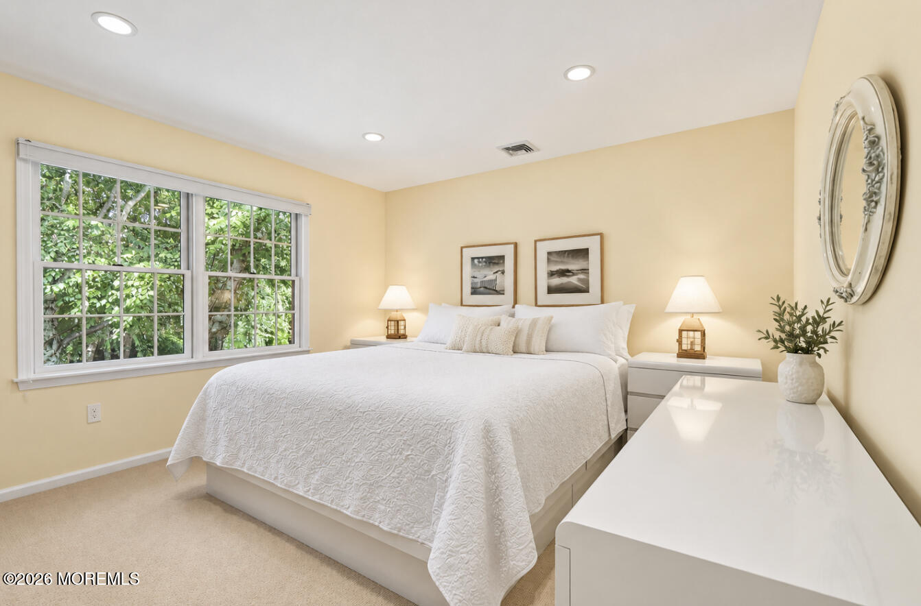 5 Yorke Lane Ocean Twp NJ 07712