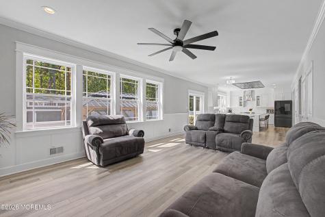 562 Egenolf Avenue Bayville NJ 08721