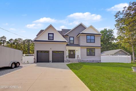 562 Egenolf Avenue Bayville NJ 08721