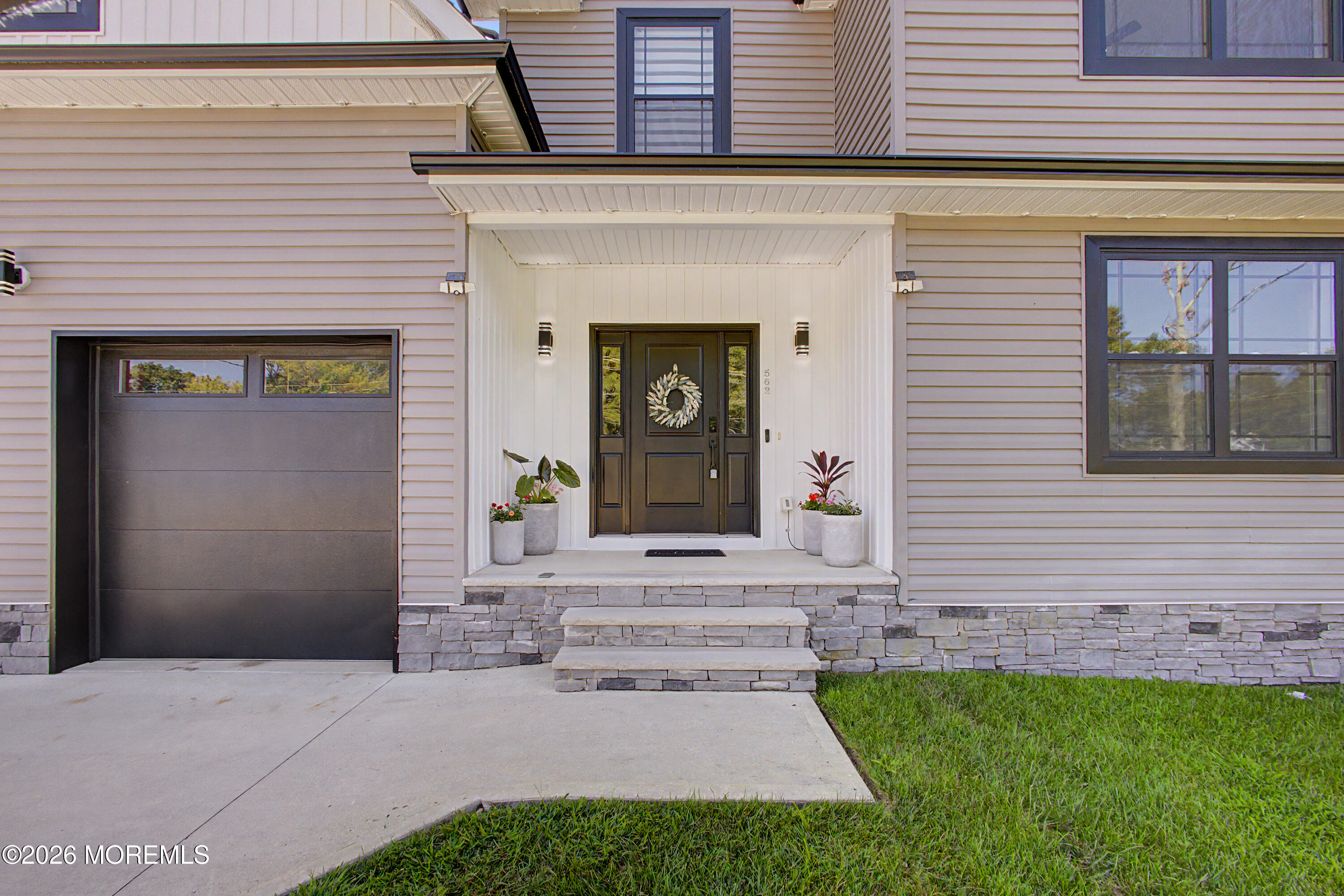 562 Egenolf Avenue Bayville NJ 08721