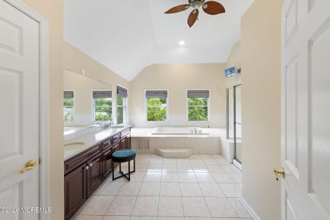 34 Northwoods Road Ocean Twp NJ 07712