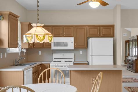 63 Halsted Drive Manchester NJ 08759