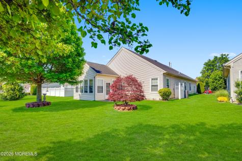 63 Halsted Drive Manchester NJ 08759