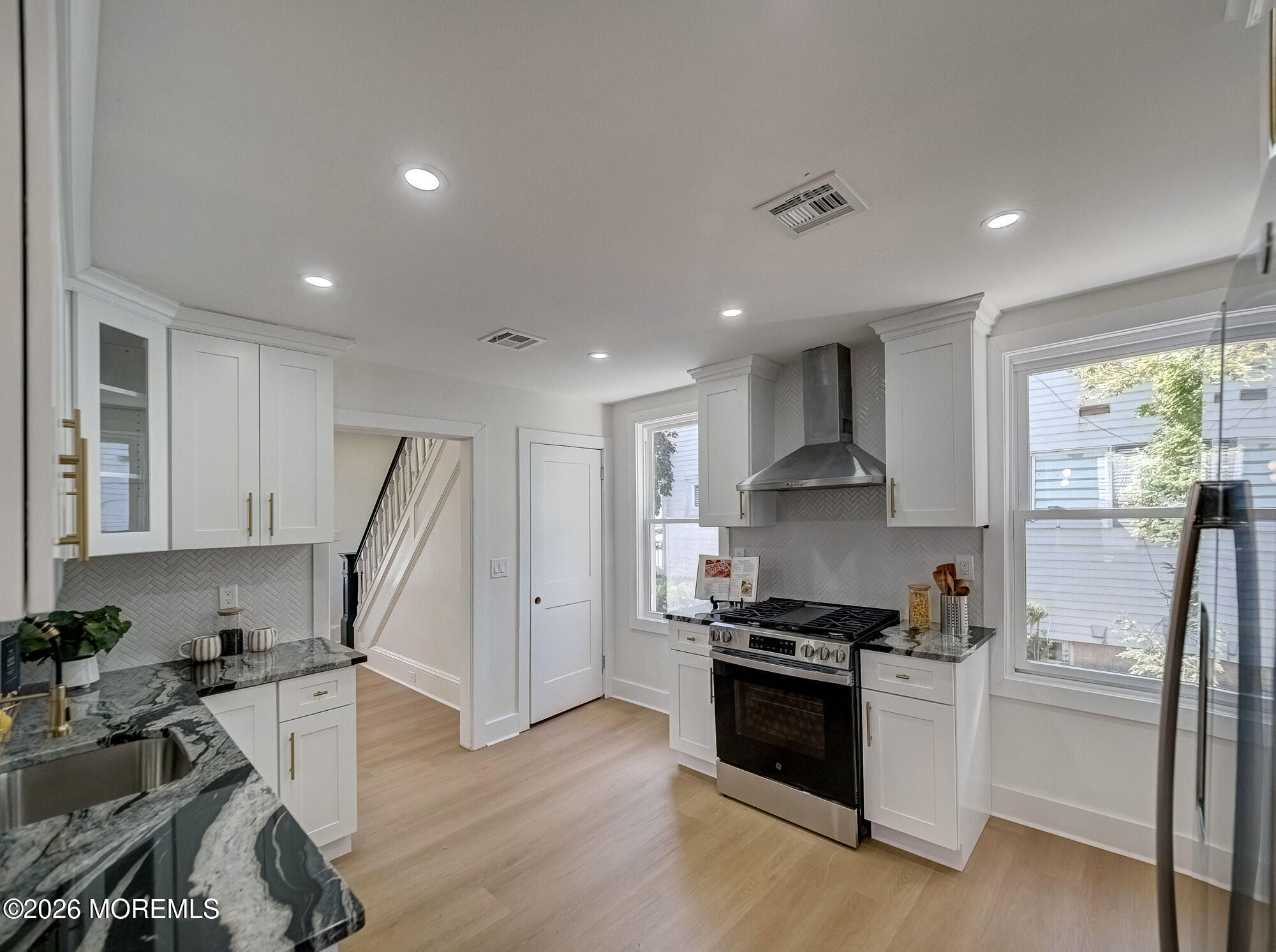12 Vine Street Jamesburg NJ 08831