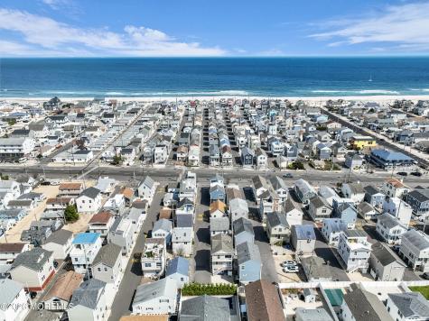 107 W Beach Way Lavallette NJ 08735