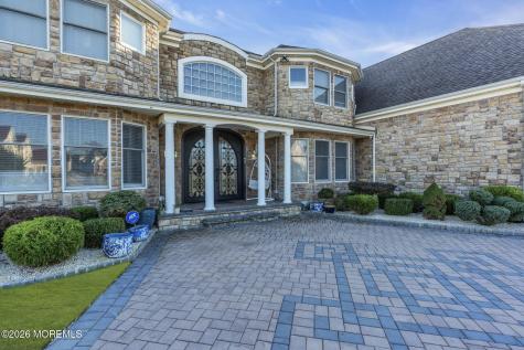 185 Dayna Court Toms River NJ 08753