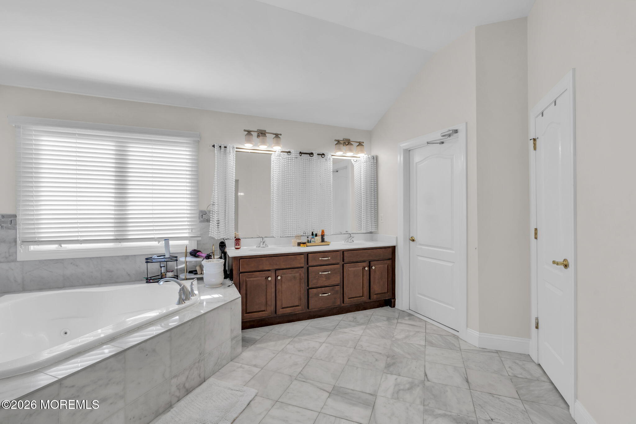185 Dayna Court Toms River NJ 08753