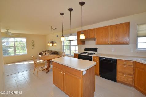 2602 Meadow Lake Drive Toms River NJ 08755