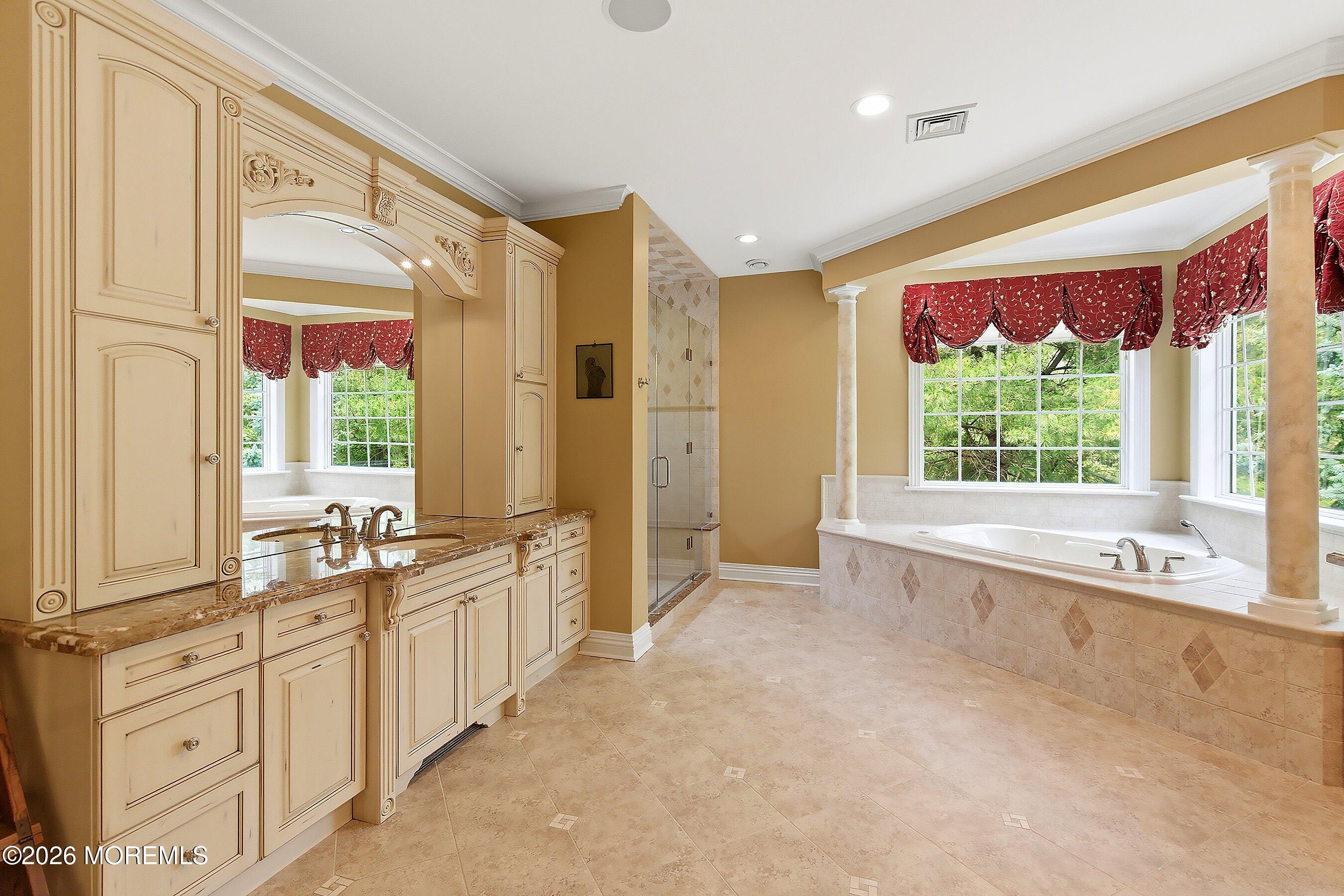 24 Garryford Drive Middletown NJ 07748