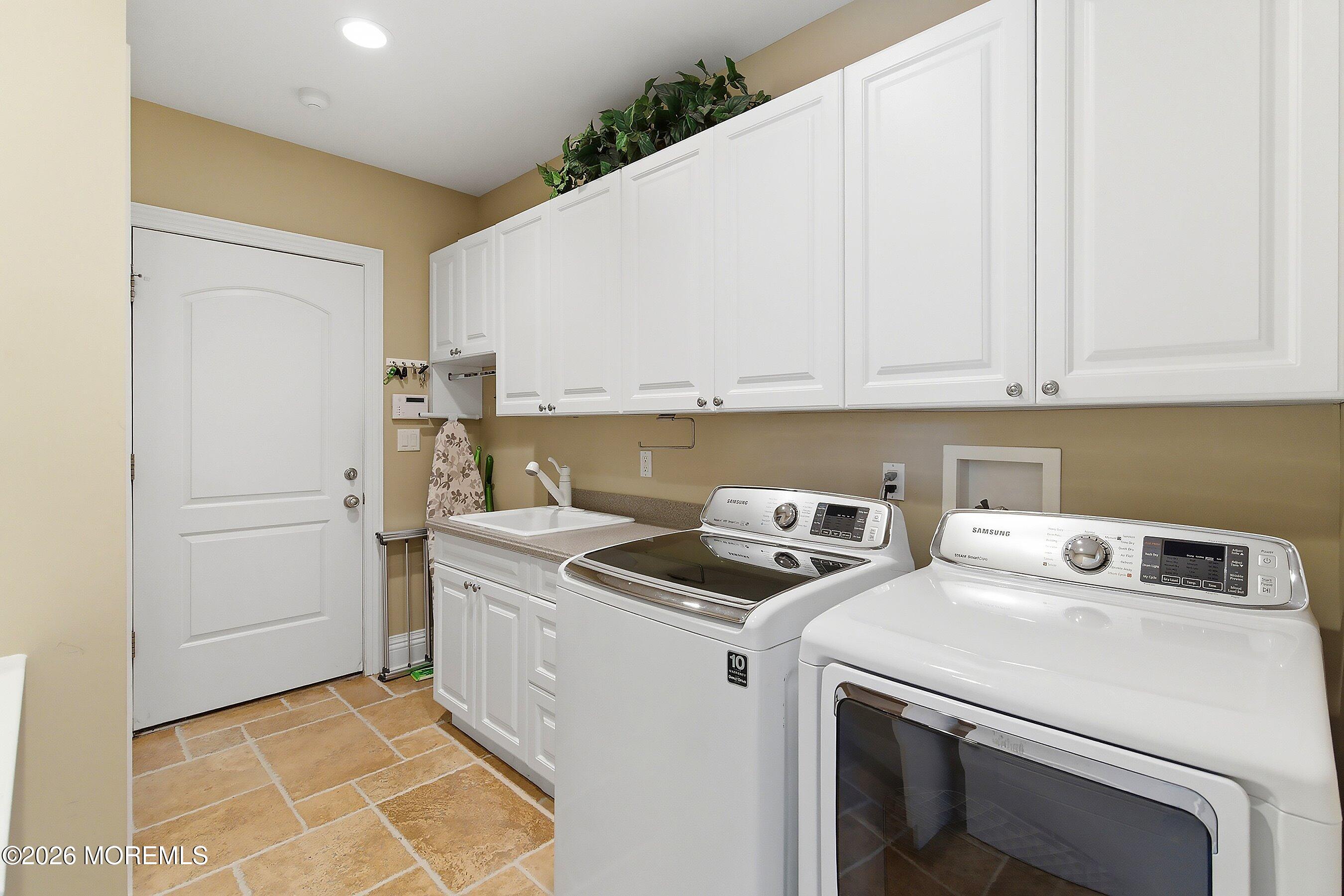 24 Garryford Drive Middletown NJ 07748