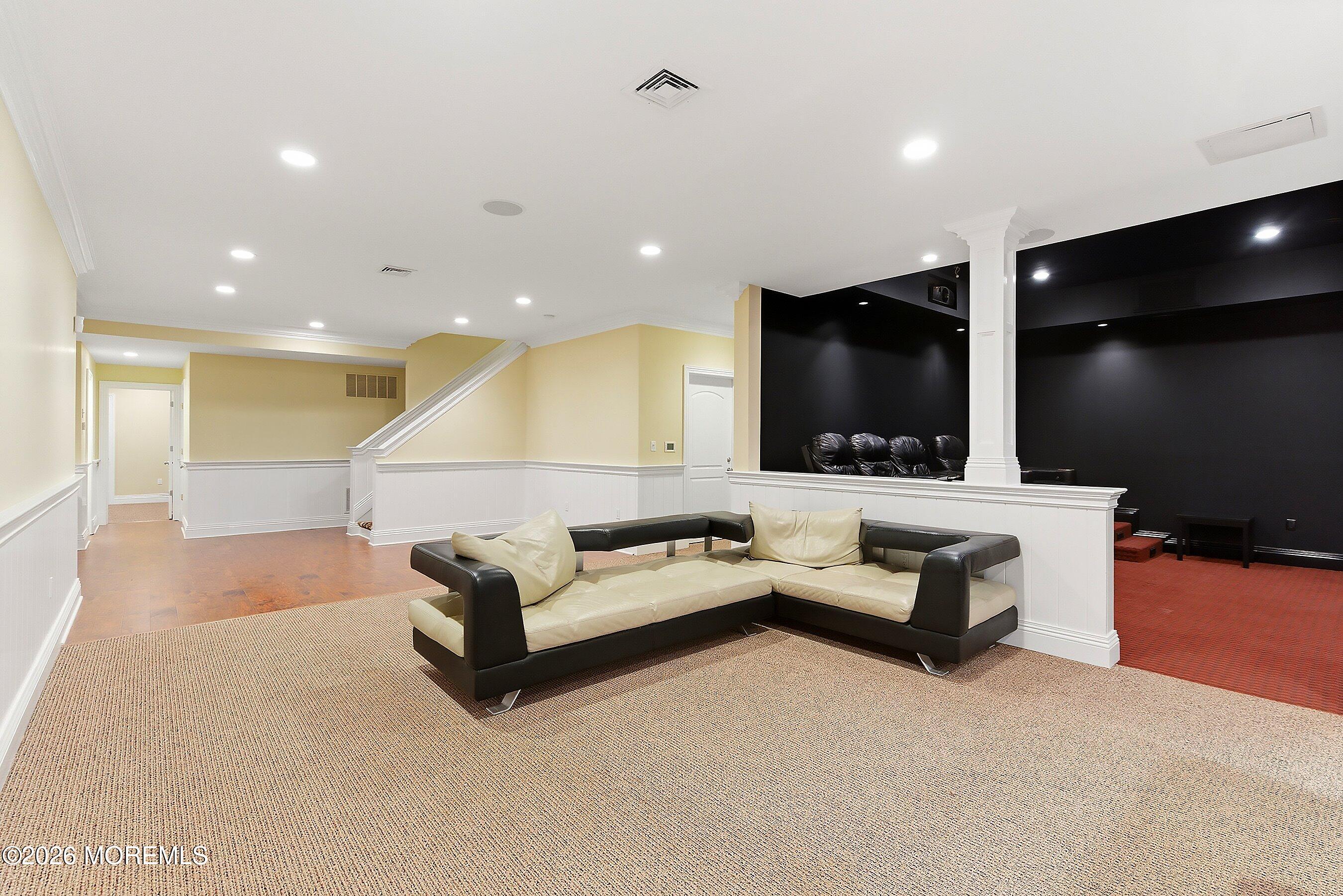 24 Garryford Drive Middletown NJ 07748