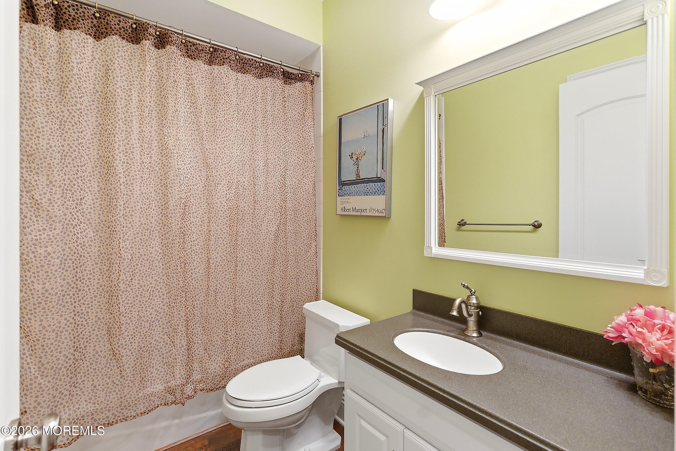 24 Garryford Drive Middletown NJ 07748