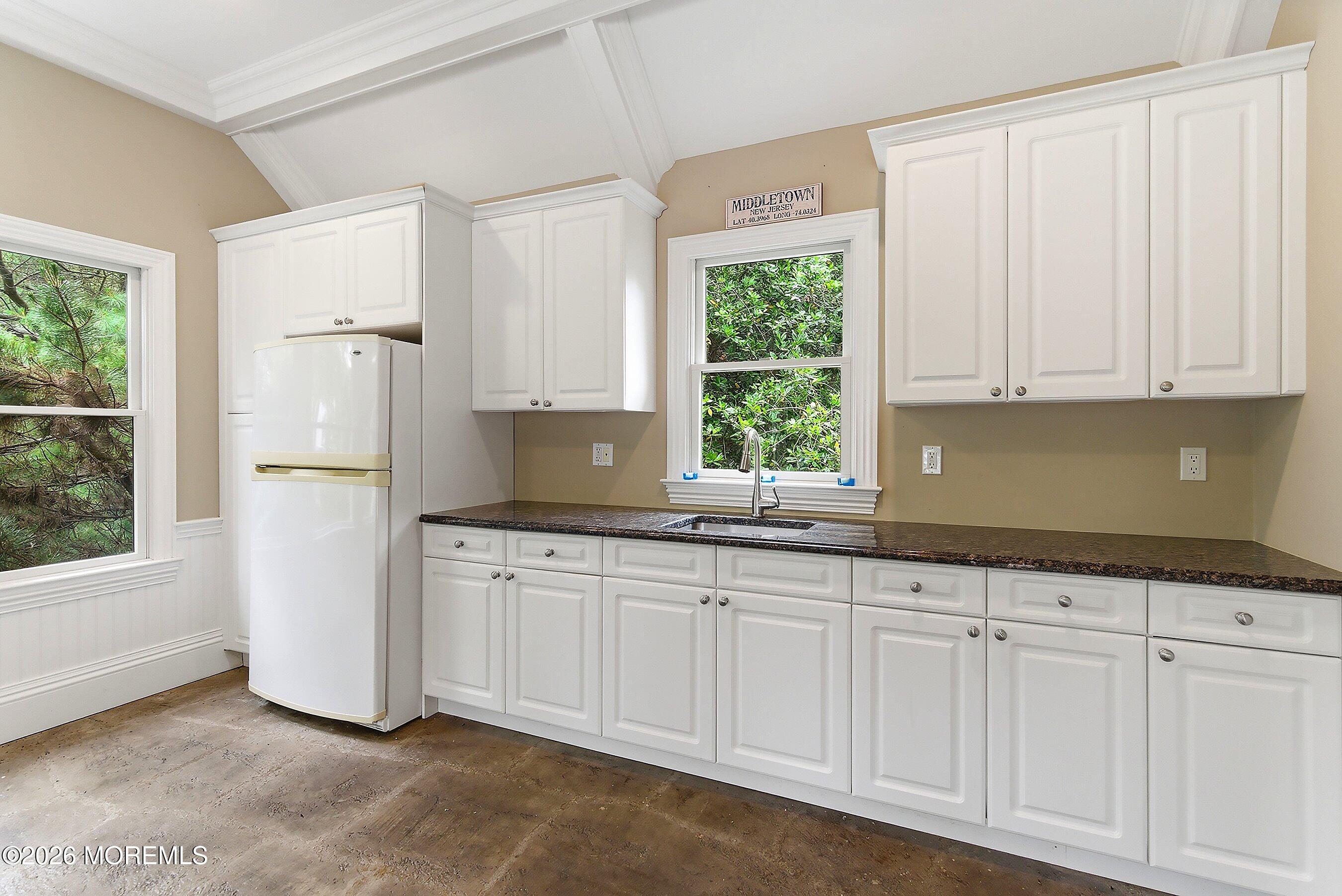 24 Garryford Drive Middletown NJ 07748