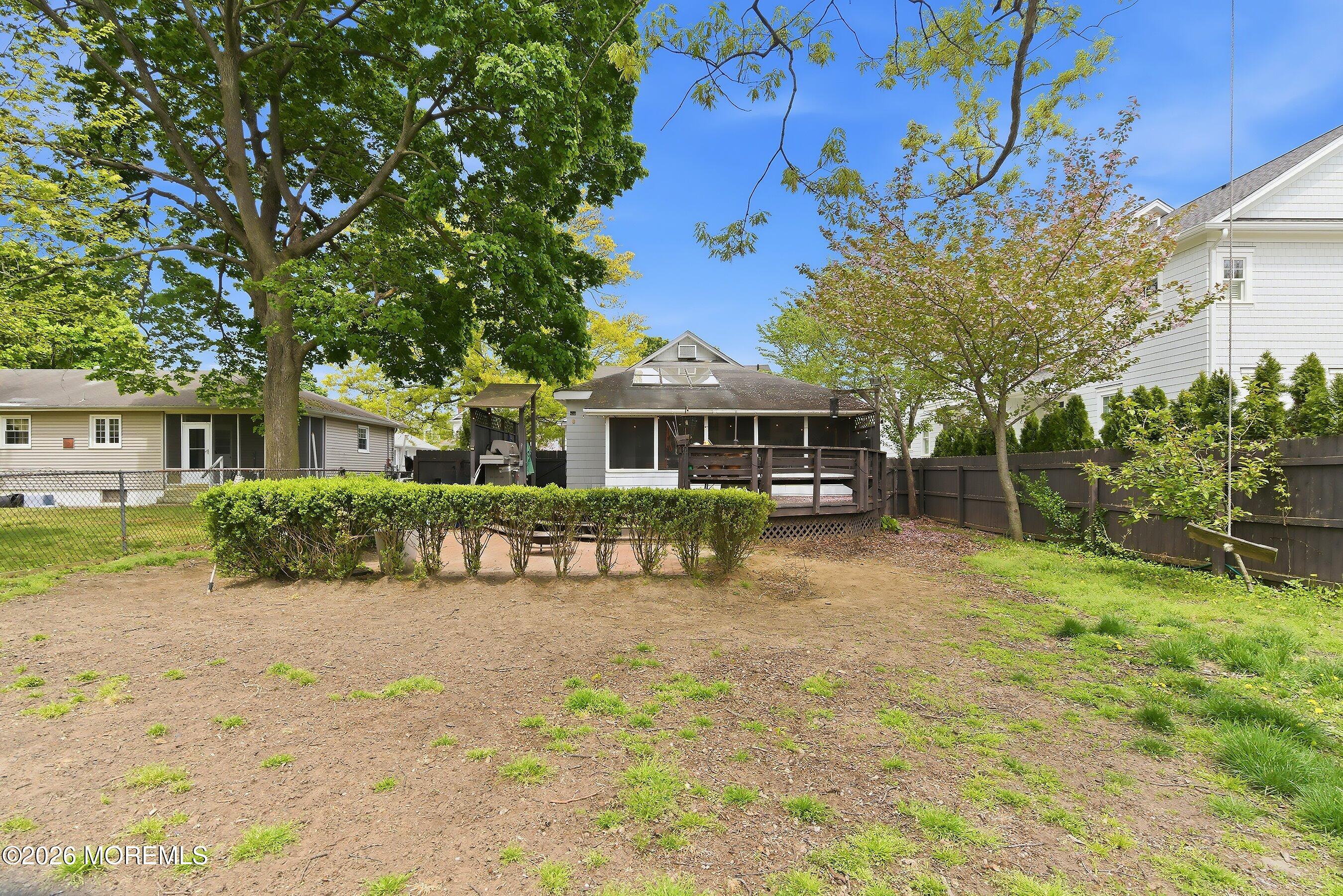 11 Bruce Place Rumson NJ 07760
