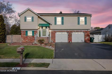 48 Hedgewood Road Howell NJ 07731