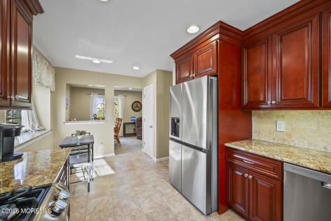48 Hedgewood Road Howell NJ 07731