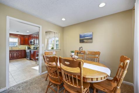 48 Hedgewood Road Howell NJ 07731