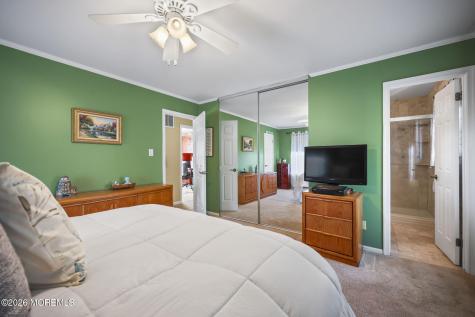 48 Hedgewood Road Howell NJ 07731