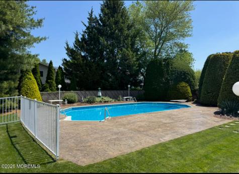 48 Hedgewood Road Howell NJ 07731