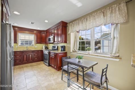 48 Hedgewood Road Howell NJ 07731