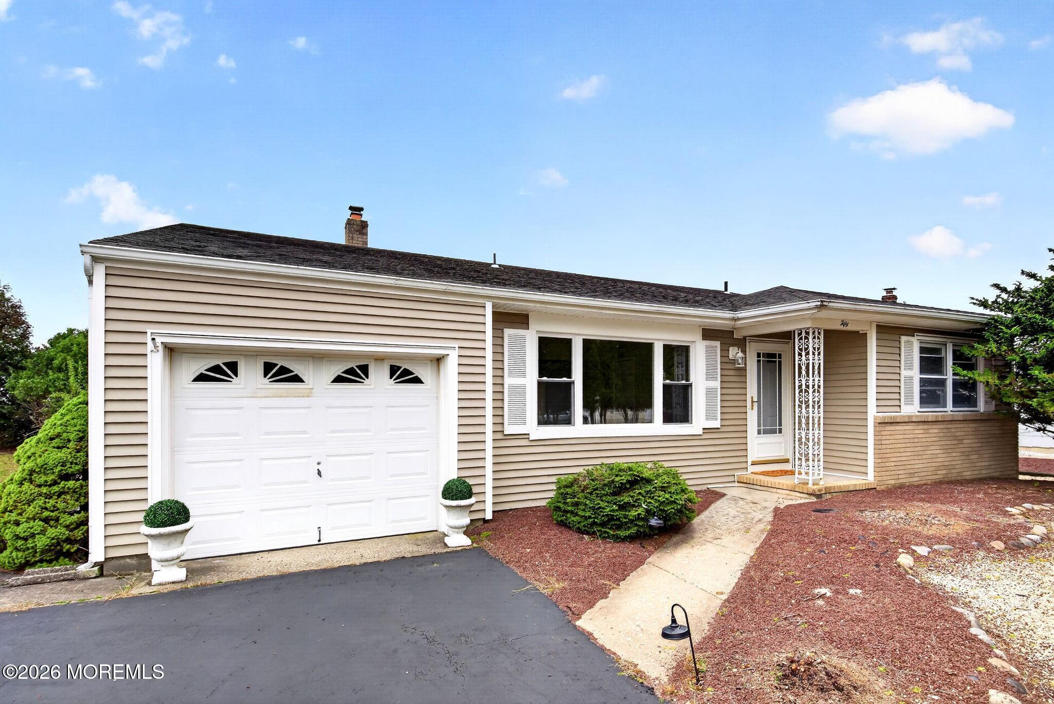 50 Oakfield Road Toms River NJ 08757
