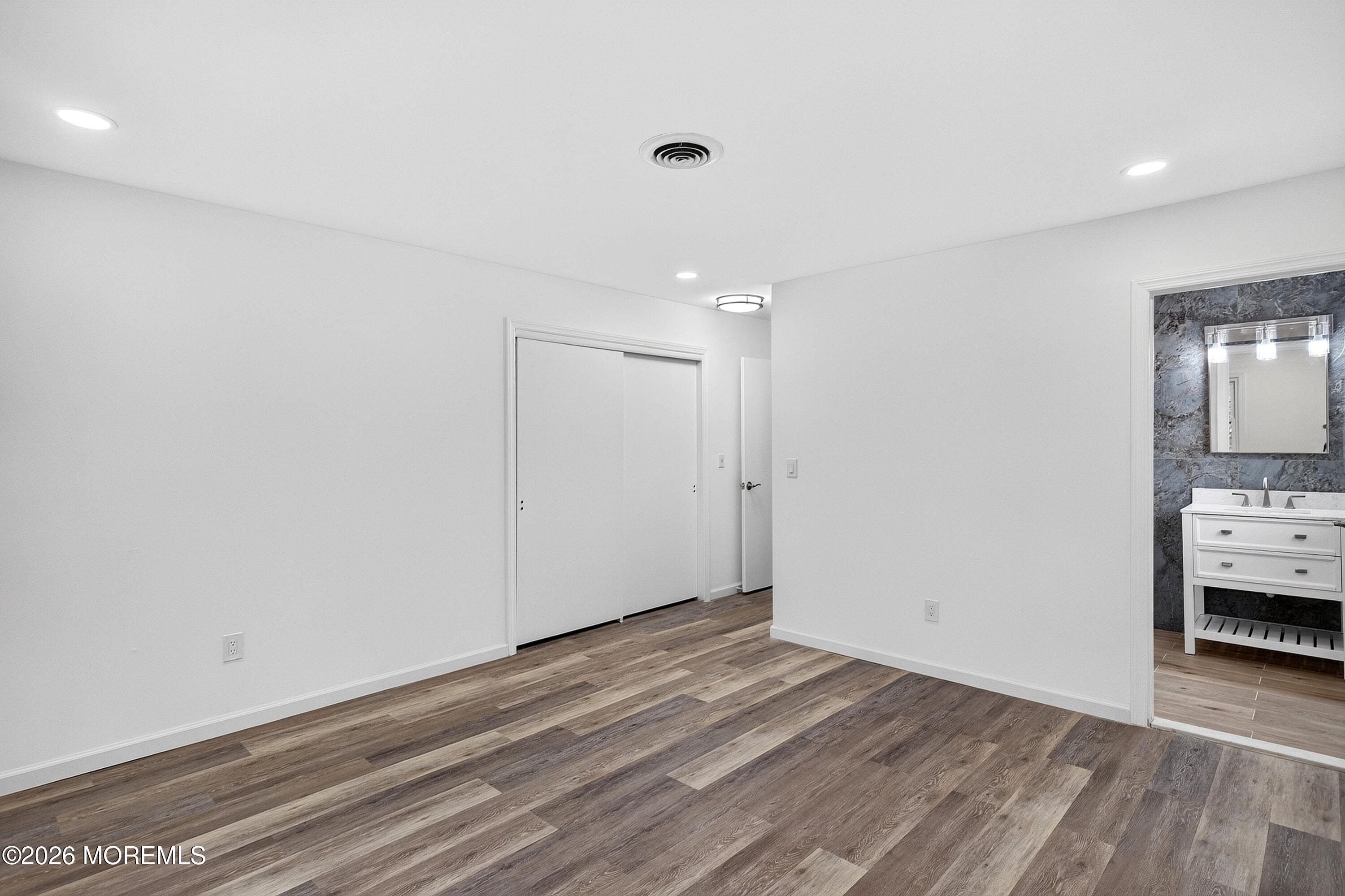 50 Oakfield Road Toms River NJ 08757