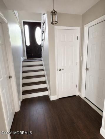 104 Sunset Court Middletown NJ 07748