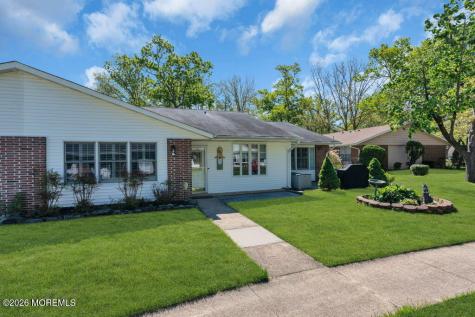 601B Lake Point Drive Lakewood NJ 08701