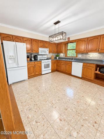 547 Lake Boulevard Lindenwold NJ 08021